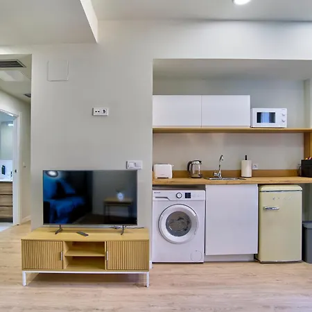 Olivia By Gaiarooms Apartamento