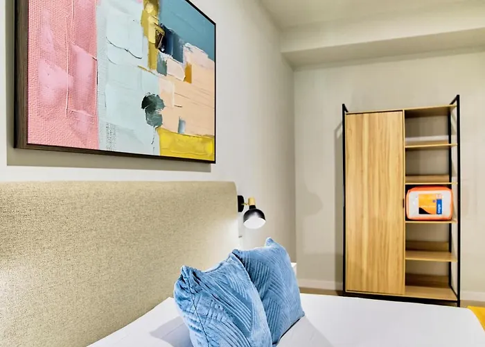 Olivia By Gaiarooms Apartment *