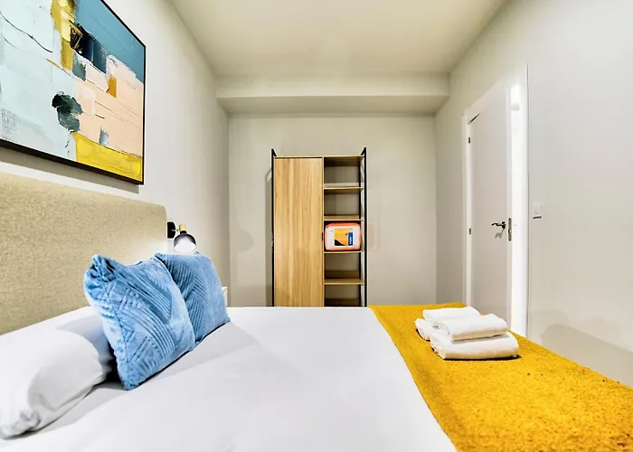 Olivia By Gaiarooms Apartment *