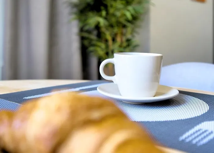 Olivia By Gaiarooms Lägenhet